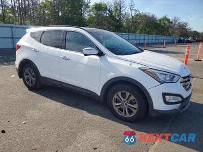 Czwarte zdjęcie samochodu z boku: 2014 HYUNDAI SANTA FE SPORT 2.4L VIN:5XYZU3LB0EG143607 - miniatura