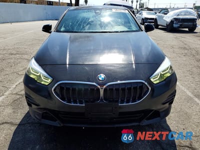 Piąte zdjęcie samochodu w środku: 2022 BMW 228I VIN:WBA53AK02N7K11809 - miniatura