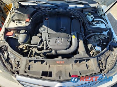 Zdjęcie 11 z 12 samochodu: 2012 MERCEDES-BENZ C 250 VIN:WDDGF4HB7CA682065 - miniatura