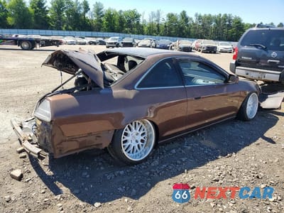 Trzecie zdjęcie samochodu z tyłu: 1998 HONDA ACCORD EX VIN:1HGCG3159WA012107 - miniatura