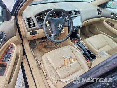 Zdjęcie 8 z 12 samochodu: 2007 HONDA ACCORD EX VIN:1HGCM56807A226959 - miniatura