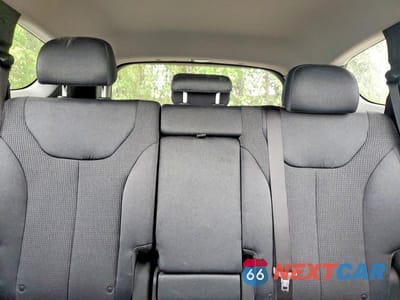Zdjęcie 10 z 14 samochodu: 2019 HYUNDAI SANTA FE SE VIN:5NMS2CADXKH109168 - miniatura