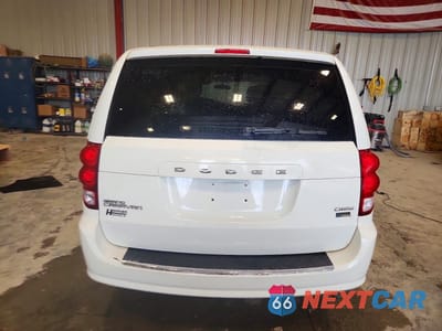 Zdjęcie 6 z 14 samochodu: 2012 DODGE GRAND CARAVAN SXT VIN:2C4RDGCGXCR228868 - miniatura