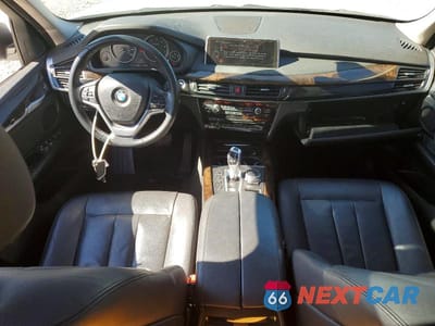 Zdjęcie 8 z 13 samochodu: 2015 BMW X5 XDRIVE35I VIN:5UXKR0C57F0P05231 - miniatura