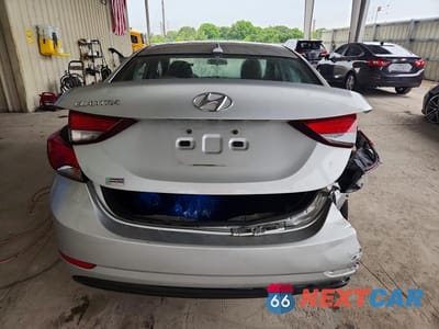 Zdjęcie 6 z 12 samochodu: 2016 HYUNDAI ELANTRA SE VIN:5NPDH4AE1GH740200 - miniatura