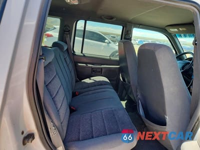 Zdjęcie 10 z 12 samochodu: 2001 FORD EXPLORER XLT VIN:1FMZU73E81ZA56014 - miniatura