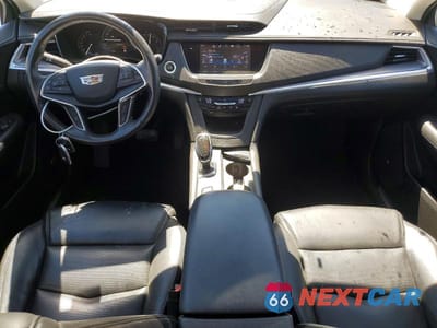 Zdjęcie 8 z 13 samochodu: 2018 CADILLAC XT5 LUXURY VIN:1GYKNCRS3JZ134749 - miniatura