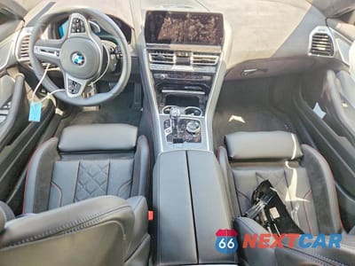 Zdjęcie 8 z 13 samochodu: 2026 BMW M850XI VIN:WBAGV8C03TCW98467 - miniatura