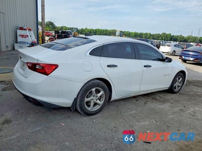 Trzecie zdjęcie samochodu z tyłu: 2018 CHEVROLET MALIBU LS VIN:1G1ZB5ST9JF216118 - miniatura