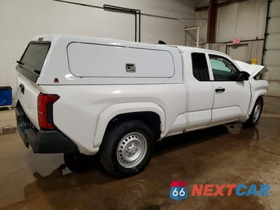 Trzecie zdjęcie samochodu z tyłu: 2025 TOYOTA TACOMA SR VIN:3TYJDAHNXST038984 - miniatura