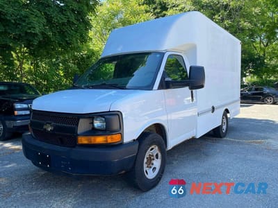 Drugie zdjęcie samochodu z przodu: 2014 CHEVROLET EXPRESS G3500 VIN:1GB0G2CG8E1143526 - miniatura