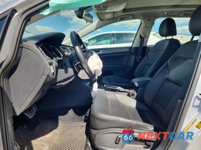 Zdjęcie 7 z 12 samochodu: 2017 VOLKSWAGEN GOLF ALLTRACK S VIN:3VWH17AU3HM505014 - miniatura