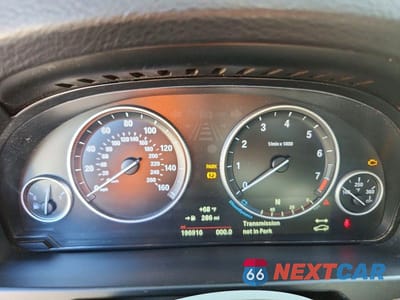 Zdjęcie 9 z 13 samochodu: 2017 BMW X5 SDRIVE35I VIN:5UXKR2C34H0U21875 - miniatura