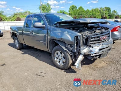 Czwarte zdjęcie samochodu z boku: 2011 GMC SIERRA K1500 SLE VIN:1GTR2VE30BZ286805 - miniatura