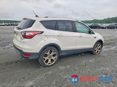 Trzecie zdjęcie samochodu z tyłu: 2018 FORD ESCAPE TITANIUM VIN:1FMCU9J94JUB19517 - miniatura