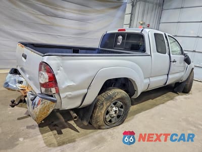 Trzecie zdjęcie samochodu z tyłu: 2010 TOYOTA TACOMA ACCESS CAB VIN:5TEUU4EN4AZ702874 - miniatura