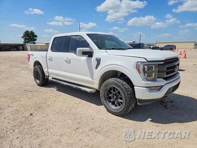 Czwarte zdjęcie samochodu z boku: 2021 FORD F-150 LARIAT REGULAR VIN:1FTEW1EP5MFA91723 - miniatura