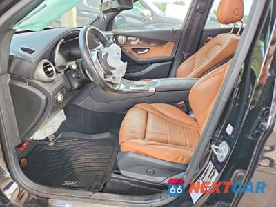 Zdjęcie 7 z 13 samochodu: 2020 MERCEDES-BENZ GLC 300 VIN:W1N0G8DB5LF866406 - miniatura