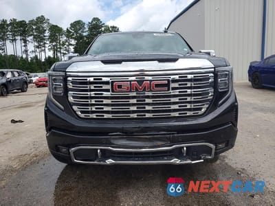Piąte zdjęcie samochodu w środku: 2023 GMC SIERRA K1500 DENALI VIN:3GTUUGE82PG365914 - miniatura