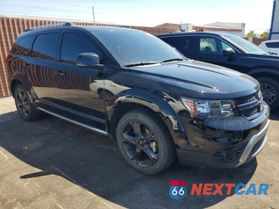 Czwarte zdjęcie samochodu z boku: 2018 DODGE JOURNEY CROSSROAD VIN:3C4PDCGG6JT252069 - miniatura