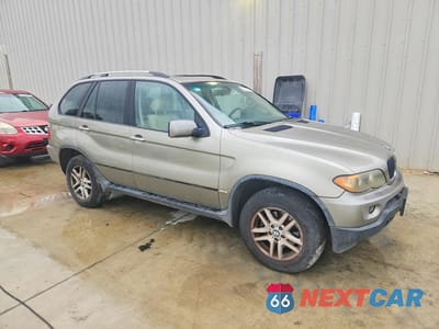Czwarte zdjęcie samochodu z boku: 2004 BMW X5 3.0I VIN:5UXFA13514LU41997 - miniatura