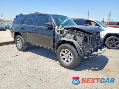 Czwarte zdjęcie samochodu z boku: 2016 TOYOTA 4RUNNER TRAIL PREMIUM VIN:JTEBU5JR7G5326796 - miniatura