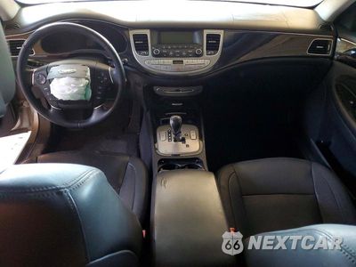 Zdjęcie 8 z 12 samochodu: 2013 HYUNDAI GENESIS 3.8L VIN:KMHGC4DD1DU244065 - miniatura