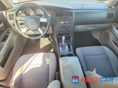 Zdjęcie 8 z 12 samochodu: 2007 DODGE CHARGER SE VIN:2B3KA43G17H704771 - miniatura