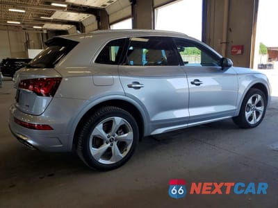 Trzecie zdjęcie samochodu z tyłu: 2023 AUDI Q5 PREMIUM PLUS 45 VIN:WA1EAAFYXP2104106 - miniatura