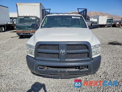Piąte zdjęcie samochodu w środku: 2014 RAM 3500 VIN:3C7WRTBL2EG222005 - miniatura