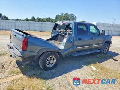 Trzecie zdjęcie samochodu z tyłu: 2007 CHEVROLET SILVERADO K2500 HEAVY DUTY VIN:1GCHK23U07F106060 - miniatura