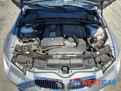 Zdjęcie 11 z 12 samochodu: 2011 BMW 335 IS VIN:WBAKG1C52BE617999 - miniatura