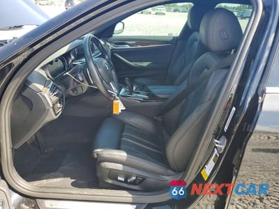 Zdjęcie 7 z 13 samochodu: 2019 BMW 530 I VIN:WBAJA5C51KWW07706 - miniatura