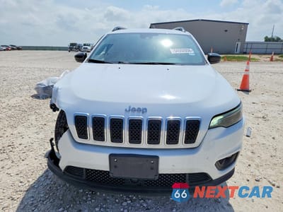 Piąte zdjęcie samochodu w środku: 2022 JEEP CHEROKEE LATITUDE LUX VIN:1C4PJLMX4ND530346 - miniatura