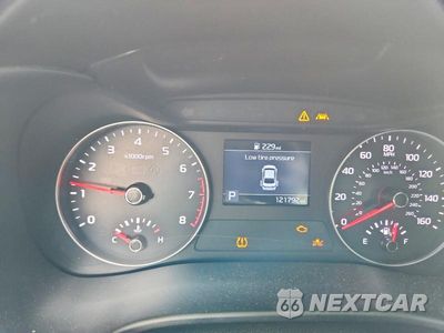 Zdjęcie 9 z 12 samochodu: 2020 KIA FORTE EX VIN:3KPF54ADXLE172665 - miniatura