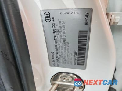 Zdjęcie 12 z 12 samochodu: 2018 AUDI A3 VIN:WAUB8GFF5J1022834 - miniatura