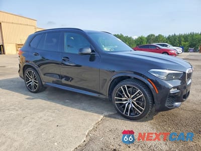 Czwarte zdjęcie samochodu z boku: 2019 BMW X5 XDRIVE40I VIN:5UXCR6C54KLL36649 - miniatura