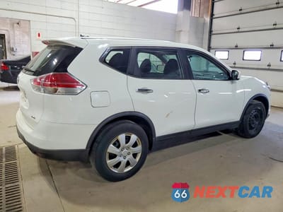 Trzecie zdjęcie samochodu z tyłu: 2016 NISSAN ROGUE S VIN:KNMAT2MV2GP696651 - miniatura