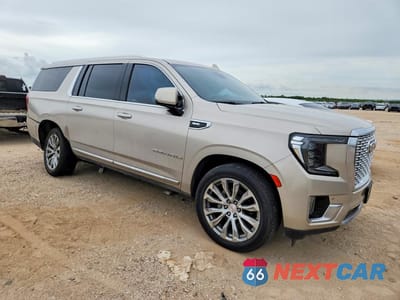 Czwarte zdjęcie samochodu z boku: 2022 GMC YUKON XL DENALI VIN:1GKS1JKL1NR316114 - miniatura