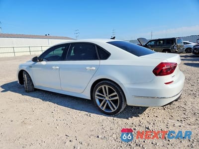 Drugie zdjęcie samochodu z przodu: 2018 VOLKSWAGEN PASSAT S VIN:1VWAA7A39JC036706 - miniatura