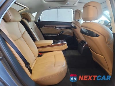 Zdjęcie 10 z 12 samochodu: 2019 AUDI A8 L VIN:WAU8DAF89KN010930 - miniatura