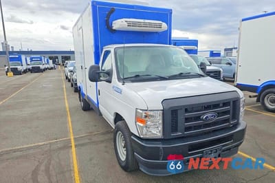 2024 FORD ECONOLINE E350 SUPER DUTY CUTAWAY VAN 1FDWE3FN5RDD00733 - główne zdjęcie licytacji z USA - miniatura