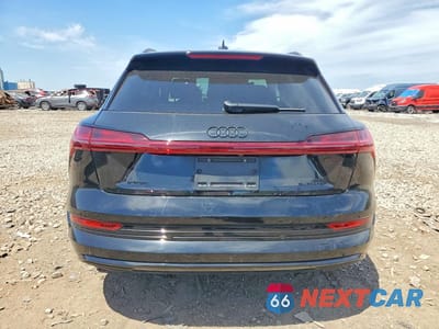 Zdjęcie 6 z 13 samochodu: 2022 AUDI E-TRON PREMIUM PLUS VIN:WA1LAAGE6NB009910 - miniatura