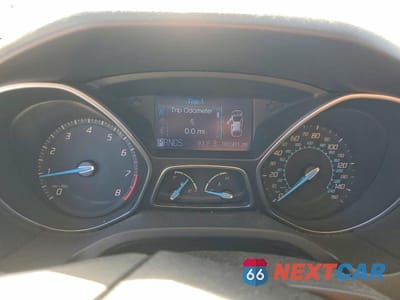 Zdjęcie 9 z 12 samochodu: 2012 FORD FOCUS SEL VIN:1FAHP3H21CL454255 - miniatura