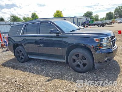 Czwarte zdjęcie samochodu z boku: 2015 CHEVROLET TAHOE K1500 LT VIN:1GNSKBKC3FR617958 - miniatura