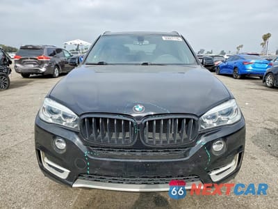 Piąte zdjęcie samochodu w środku: 2018 BMW X5 SDRIVE35I VIN:5UXKR2C56J0Z15923 - miniatura