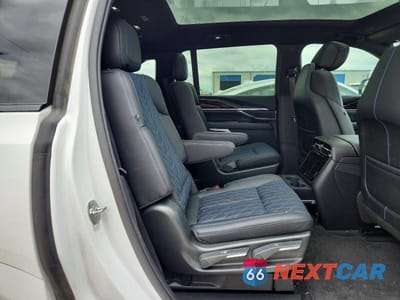 Zdjęcie 11 z 14 samochodu: 2025 CADILLAC ESCALADE IQ SPORT-1 VIN:1GYTEEKL5SU109028 - miniatura