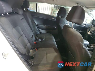 Zdjęcie 10 z 12 samochodu: 2020 KIA SPORTAGE LX VIN:KNDPM3AC2L7761038 - miniatura