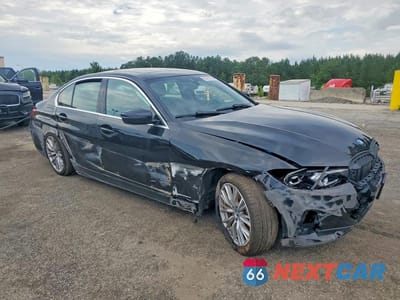 Czwarte zdjęcie samochodu z boku: 2024 BMW 330E VIN:3MW39FF03R8E09509 - miniatura
