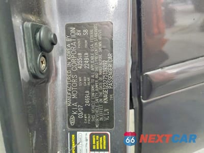Zdjęcie 12 z 12 samochodu: 2007 KIA OPTIMA LX VIN:KNAGE123275139392 - miniatura